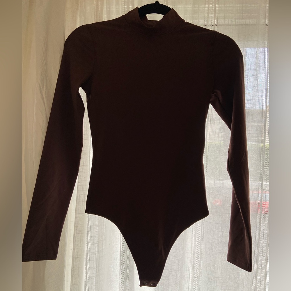 Abercrombie & Fitch Kids Long Sleeve Dark Brown Bodysuit